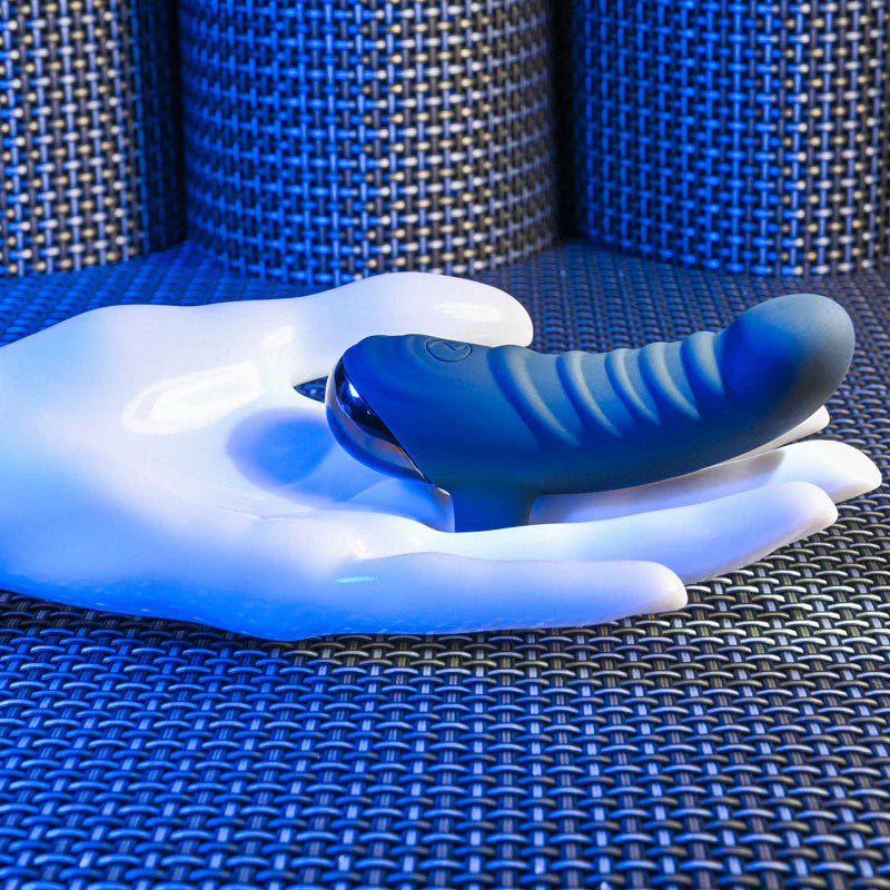 Hooked on You Finger Vibrator