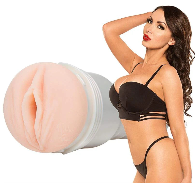 Nikki Benz