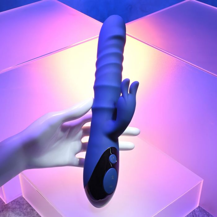 The Ringer Silicone Rechargeable Vibrator